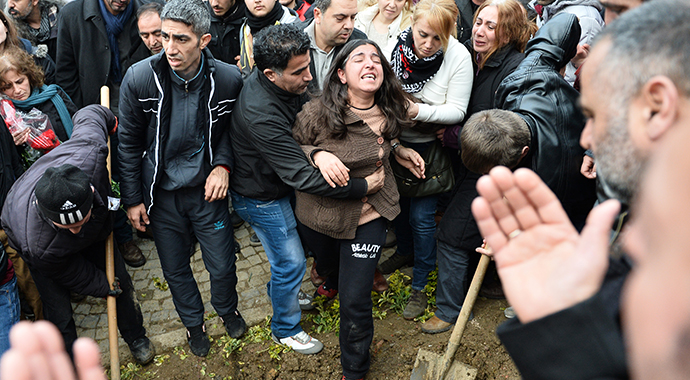 Berkin Elvan son yolculuğuna uğurlandı